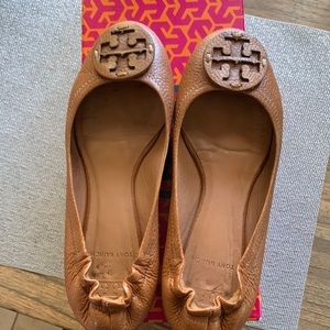 Tory Burch reva flats